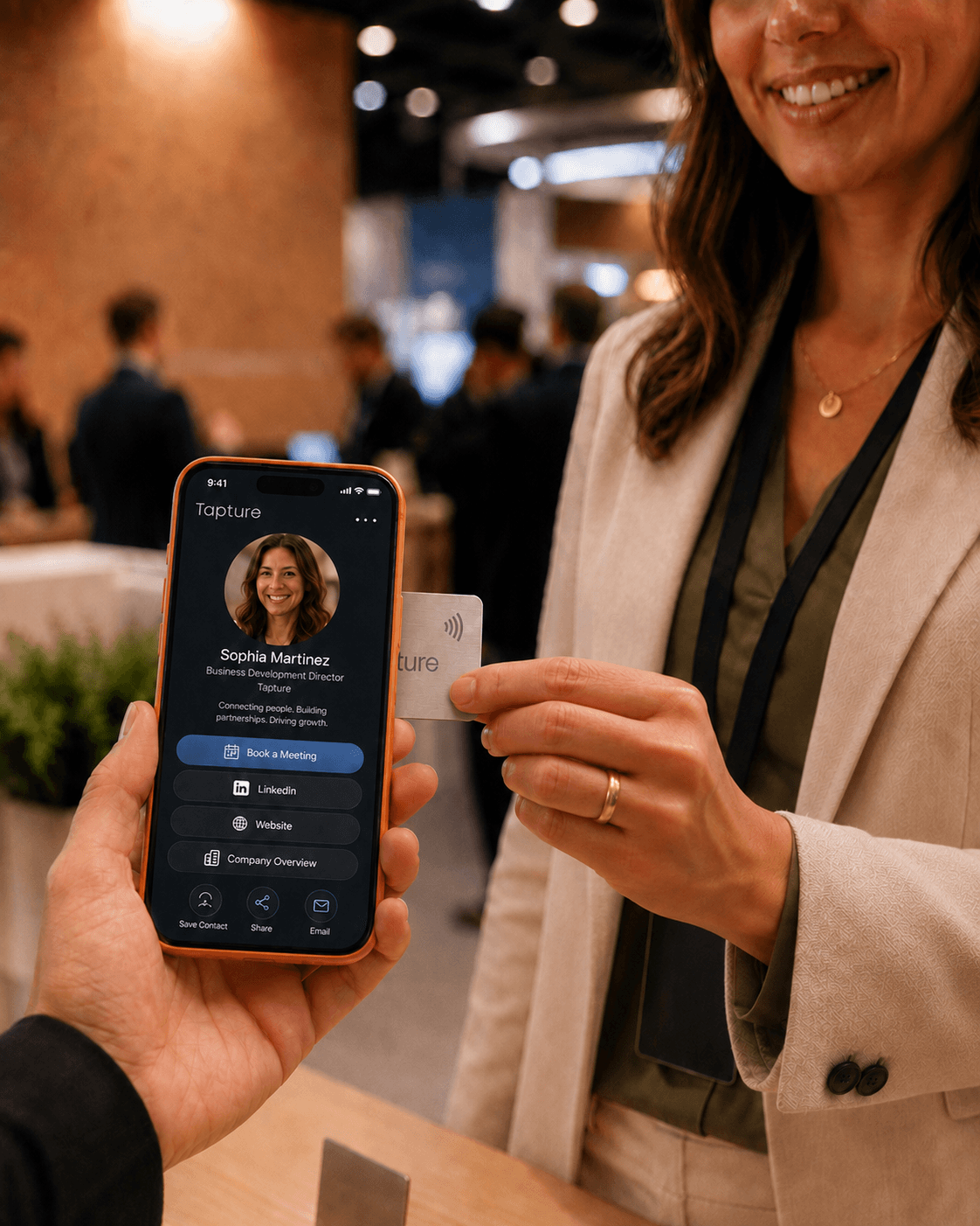 A Tapture card connecting with a smartphone
